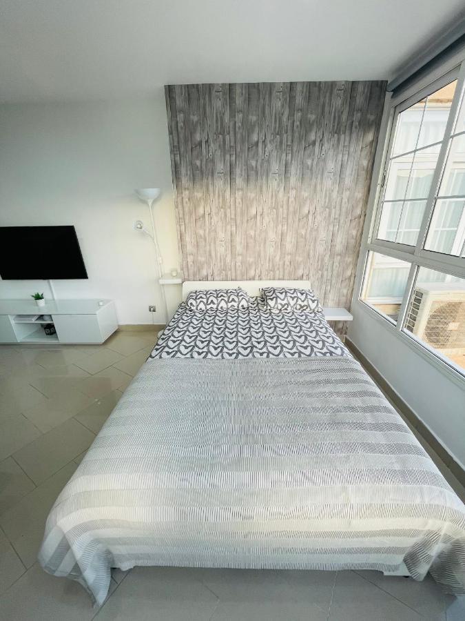 Apartamento La Torre 1337 Precioso, Moderno Y Con Piscina Torremolinos Exterior foto