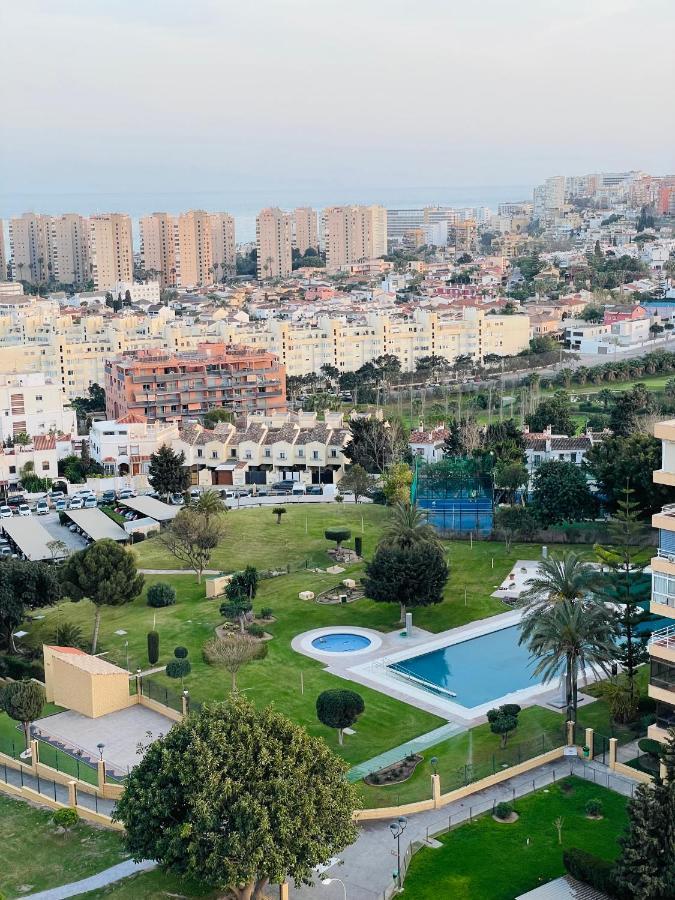Apartamento La Torre 1337 Precioso, Moderno Y Con Piscina Torremolinos Exterior foto