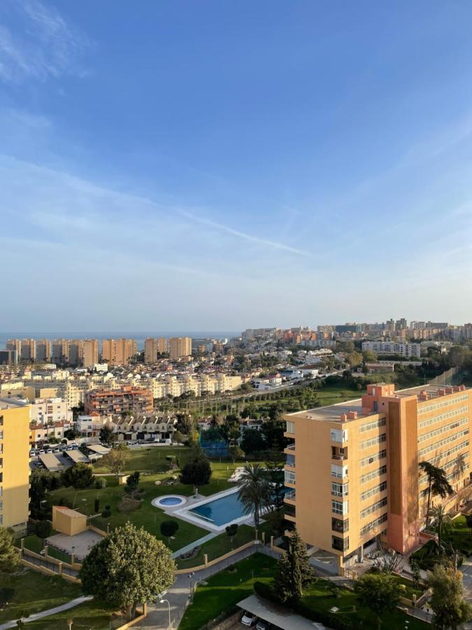 Apartamento La Torre 1337 Precioso, Moderno Y Con Piscina Torremolinos Exterior foto
