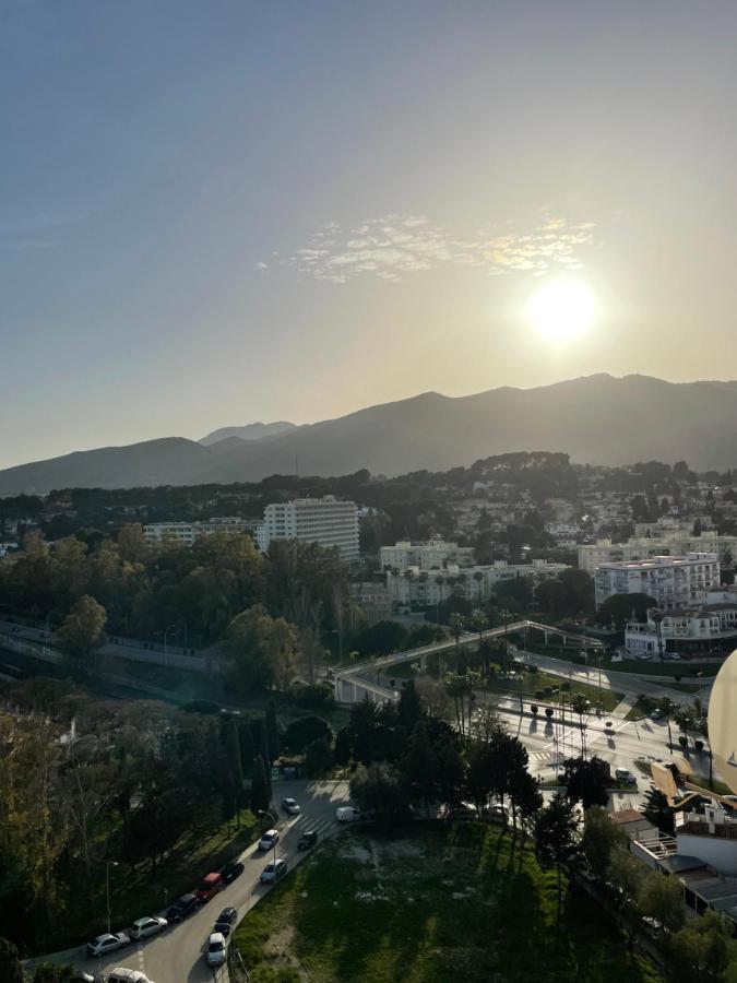 Apartamento La Torre 1337 Precioso, Moderno Y Con Piscina Torremolinos Exterior foto