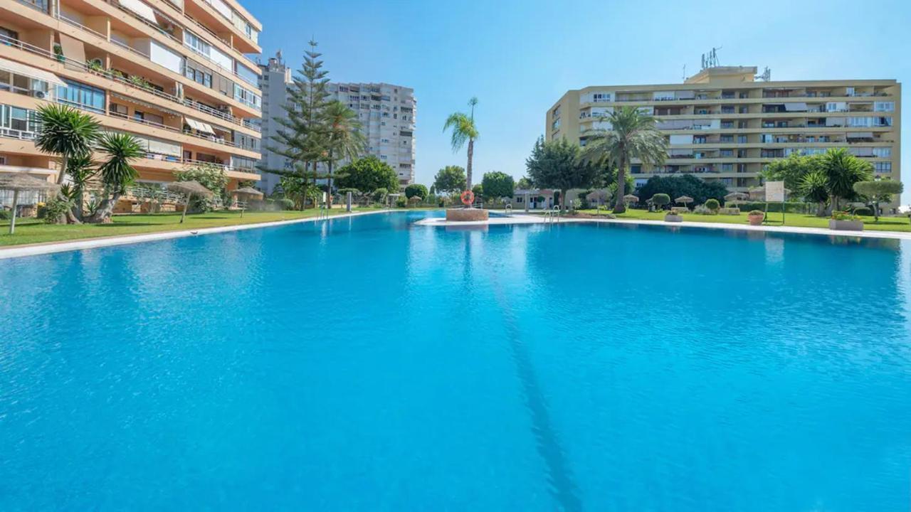 Apartamento La Torre 1337 Precioso, Moderno Y Con Piscina Torremolinos Exterior foto